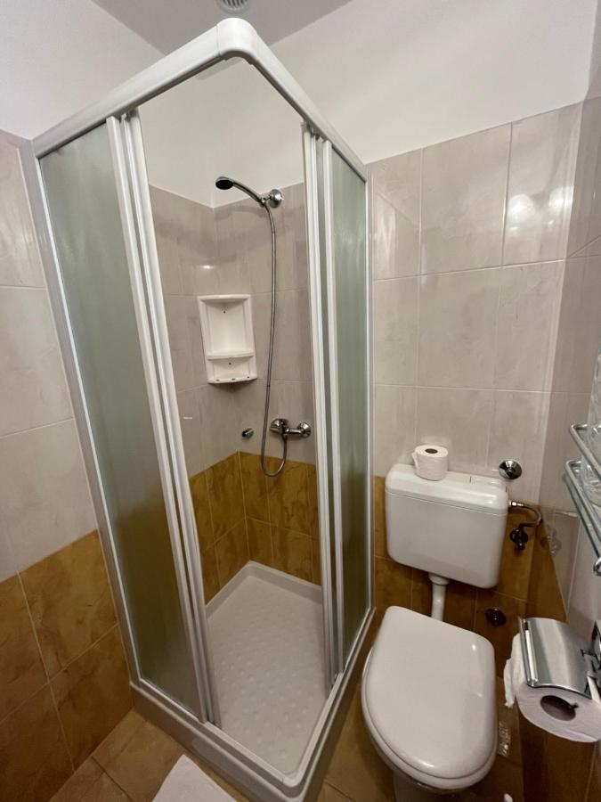 Rooms Danica Пореч Экстерьер фото